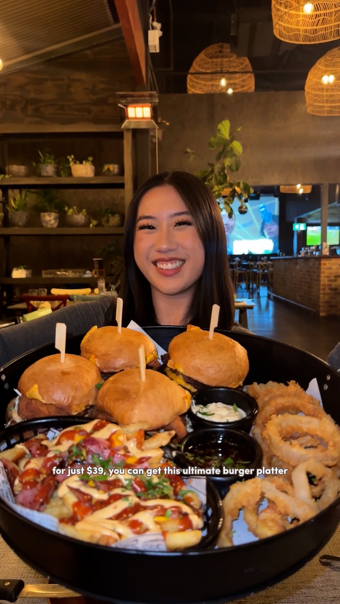 BURGER PLATTER
MORLEY BURGER PLATTER
PUB
COVENTRY VILLAGE